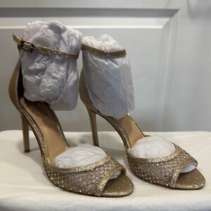 Brand New! Jewel Badgley Mischka Nakisha ✨Gold Glitter✨Heels with Ankle Strap